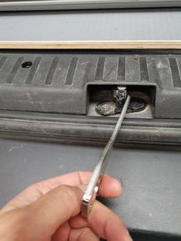 Airlock Heckklappenaussteller lang Ford Custom ab 2012 - 09/2023